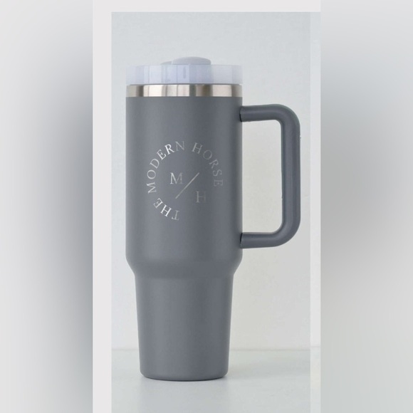🐴 NWOT Modern Horse Large Stainless Steel Travel Tumbler.🐴 - Picture 1 of 5